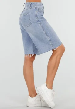 Lichtblauwe Denim Bermuda Short met Ruwe Zoom