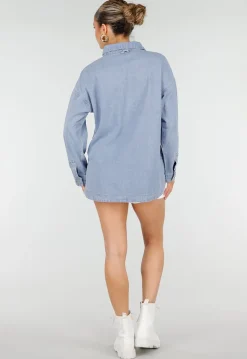 Lichtblauwe Denim Blouse met Lange Mouwen en Borstzakken