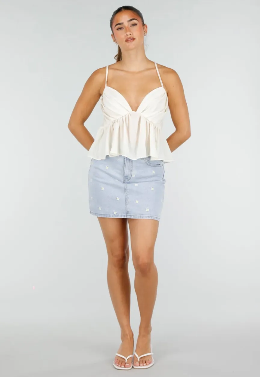 Lichtblauwe Denim Mini Rok met Geborduurde Bloemetjes