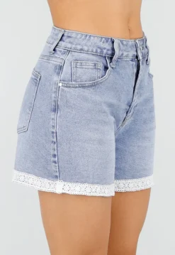 Lichtblauwe Denim Short met Gehaakte Omslag en Stretch