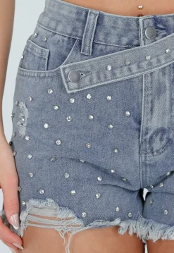 Lichtblauwe Denim Short met Strass Steentjes en Rafelzoom