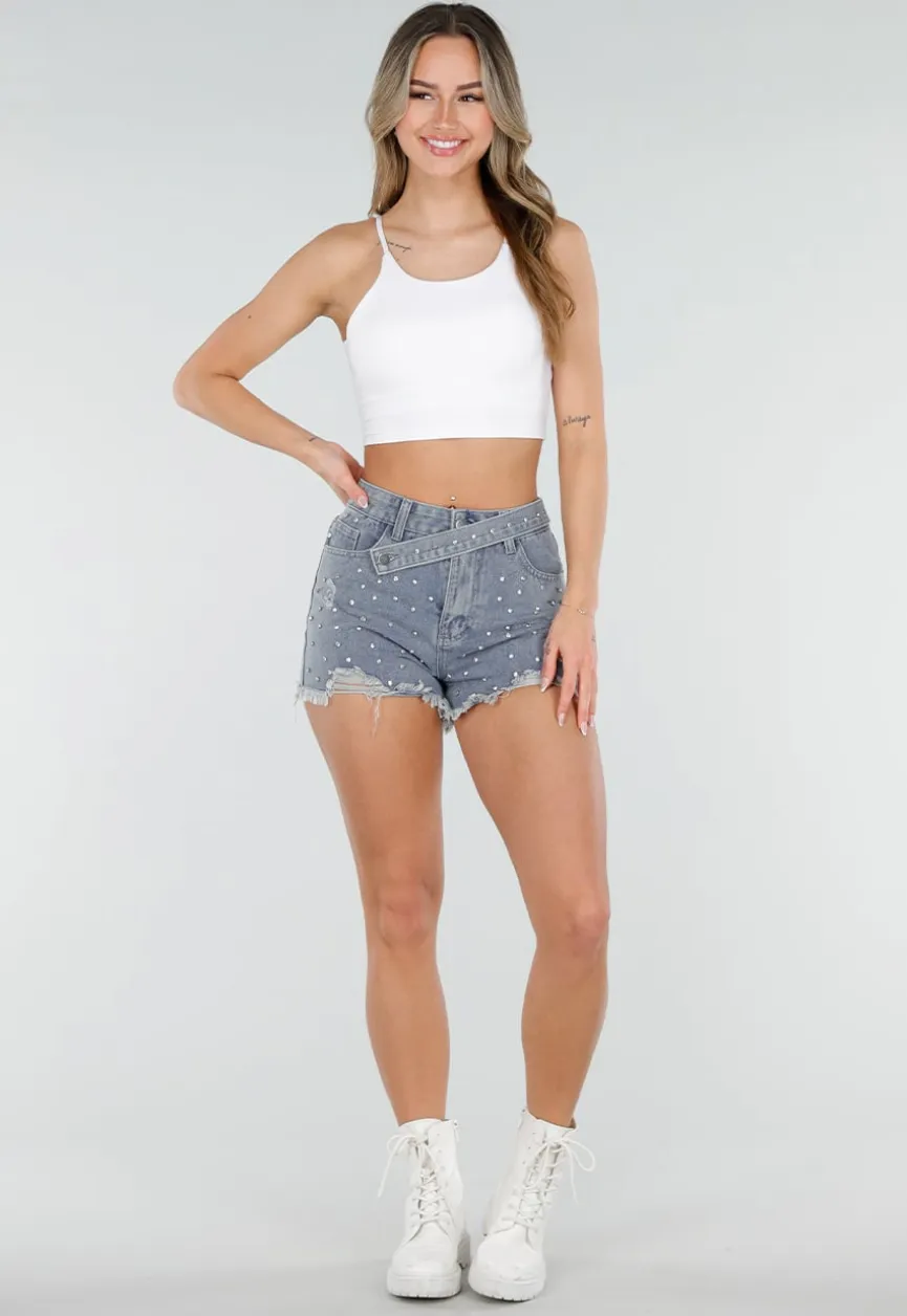 Lichtblauwe Denim Short met Strass Steentjes en Rafelzoom