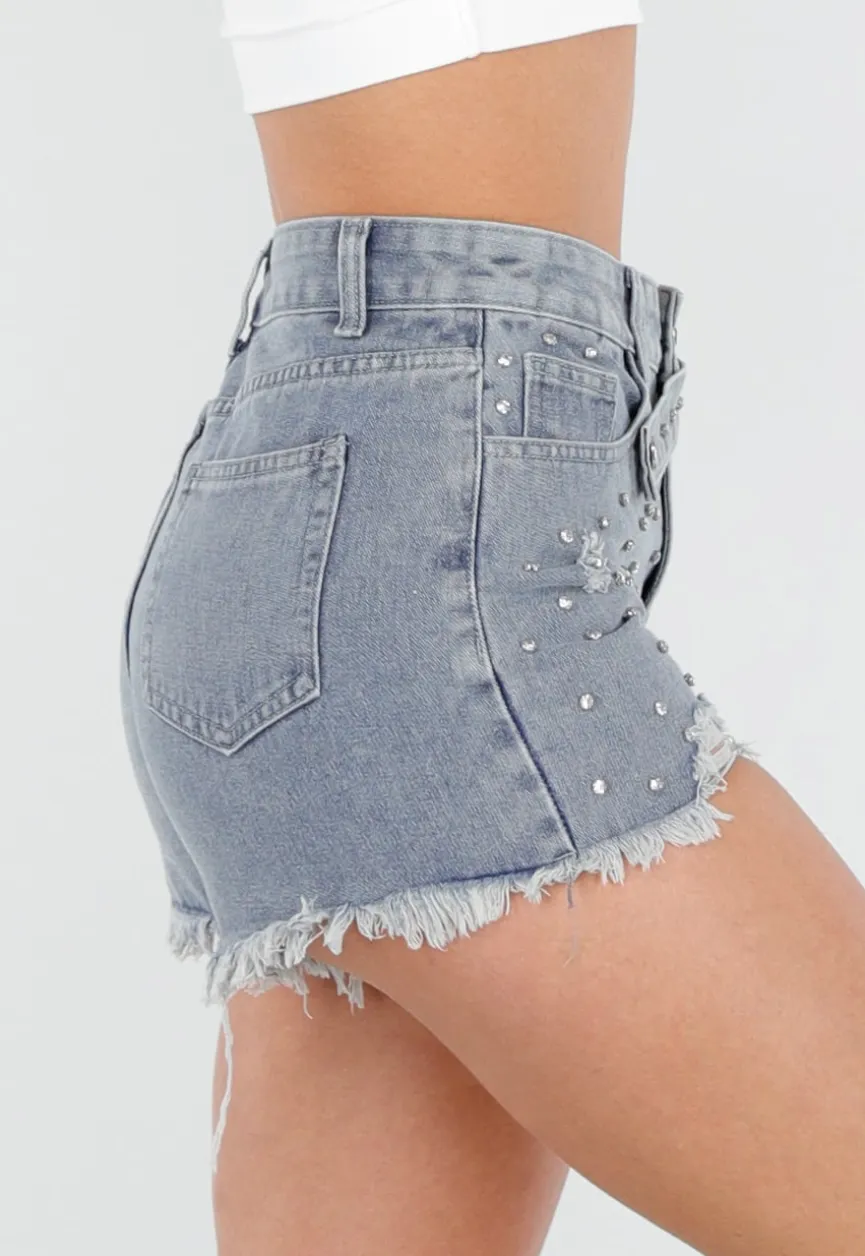 Lichtblauwe Denim Short met Strass Steentjes en Rafelzoom