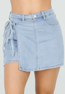 Lichtblauwe Denim Skort met Overslag en Striksluiting