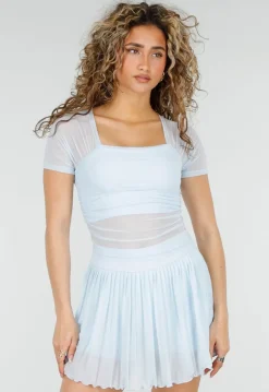 Lichtblauwe Mesh Crop Top met Korte Mouwen en Pads