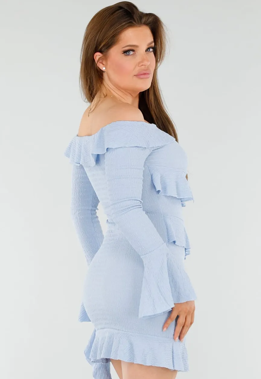 Lichtblauwe Off-Shoulder Jurk met Ruches en Stretchstof