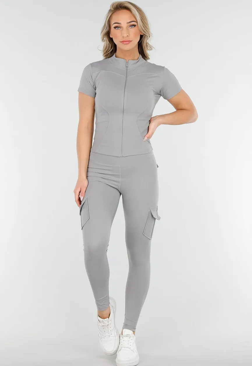 Lichtgrijze Sportset met Cargozakken en Scrunch