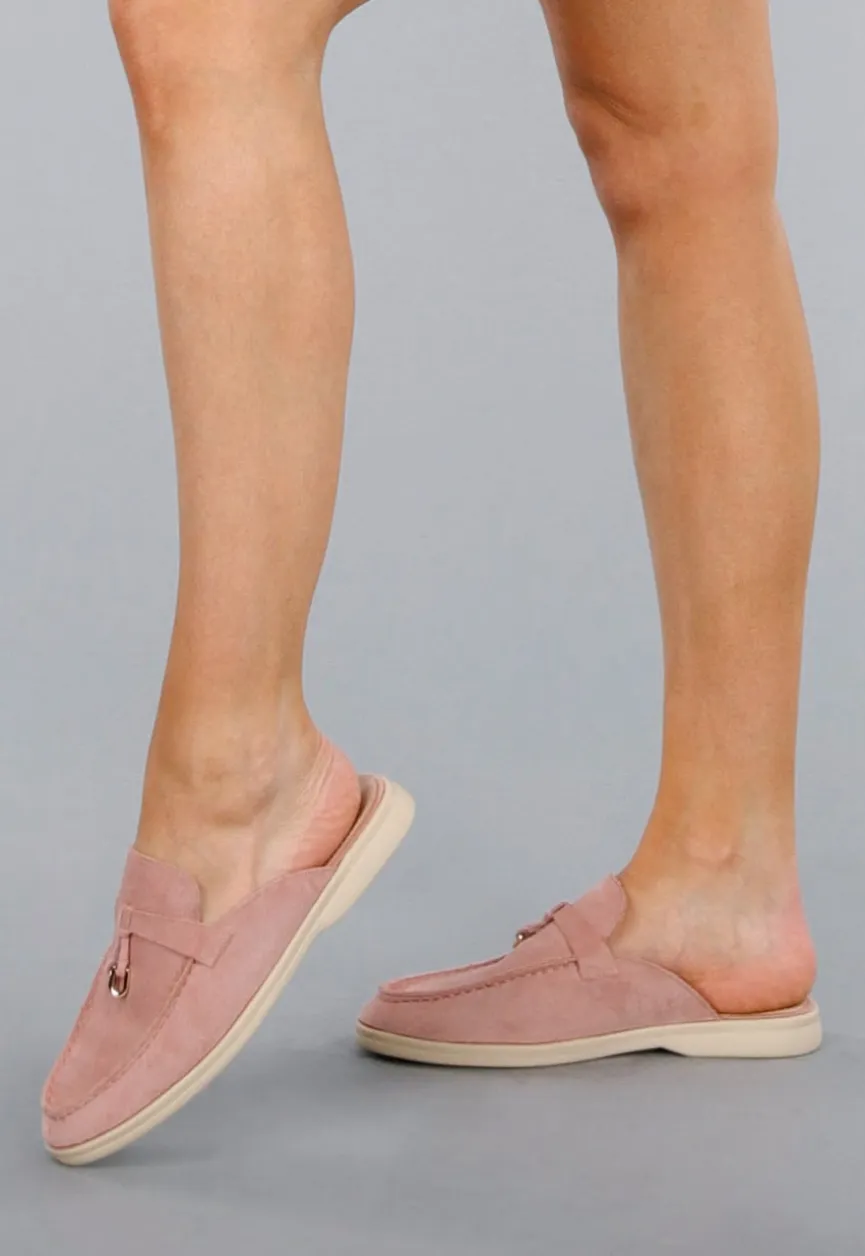 Licht Roze Suède Instappers met Flexibele Zool en Gouden Detail