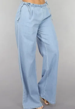 Low Waist Tall Wide Leg Jeans met Strikdetails