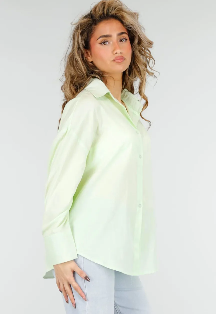 Mintgroene Blouse met Knoopsluiting