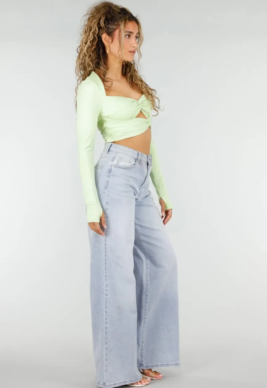 Mintgroene Crop Top met Twist Detail en Pads
