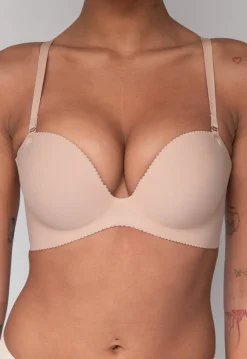 Naadloze Beige Maximizer BH met Afneembare Bandjes