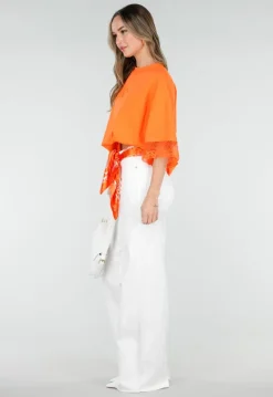 Oranje Oversized T-Shirt met Borduursel en Kanten Mouwen