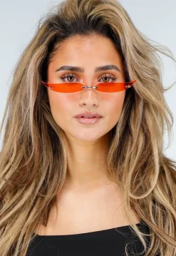 Oranje Randloze Cat Eye Zonnebril met Smalle Getinte Glazen