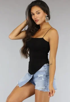 Padded Zwart Topje met Spaghettibandjes