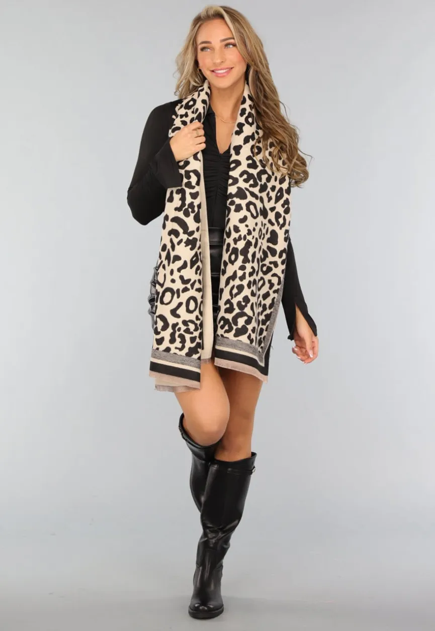 Panterprint Sjaal in Beige Kleur