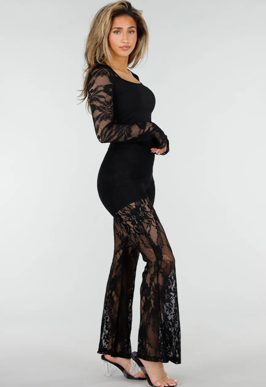 Petite Zwarte Kant Flared Broek met Stretch en Binnenbroekje