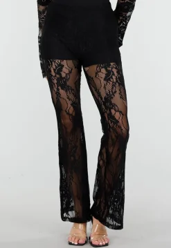 Petite Zwarte Kant Flared Broek met Stretch en Binnenbroekje