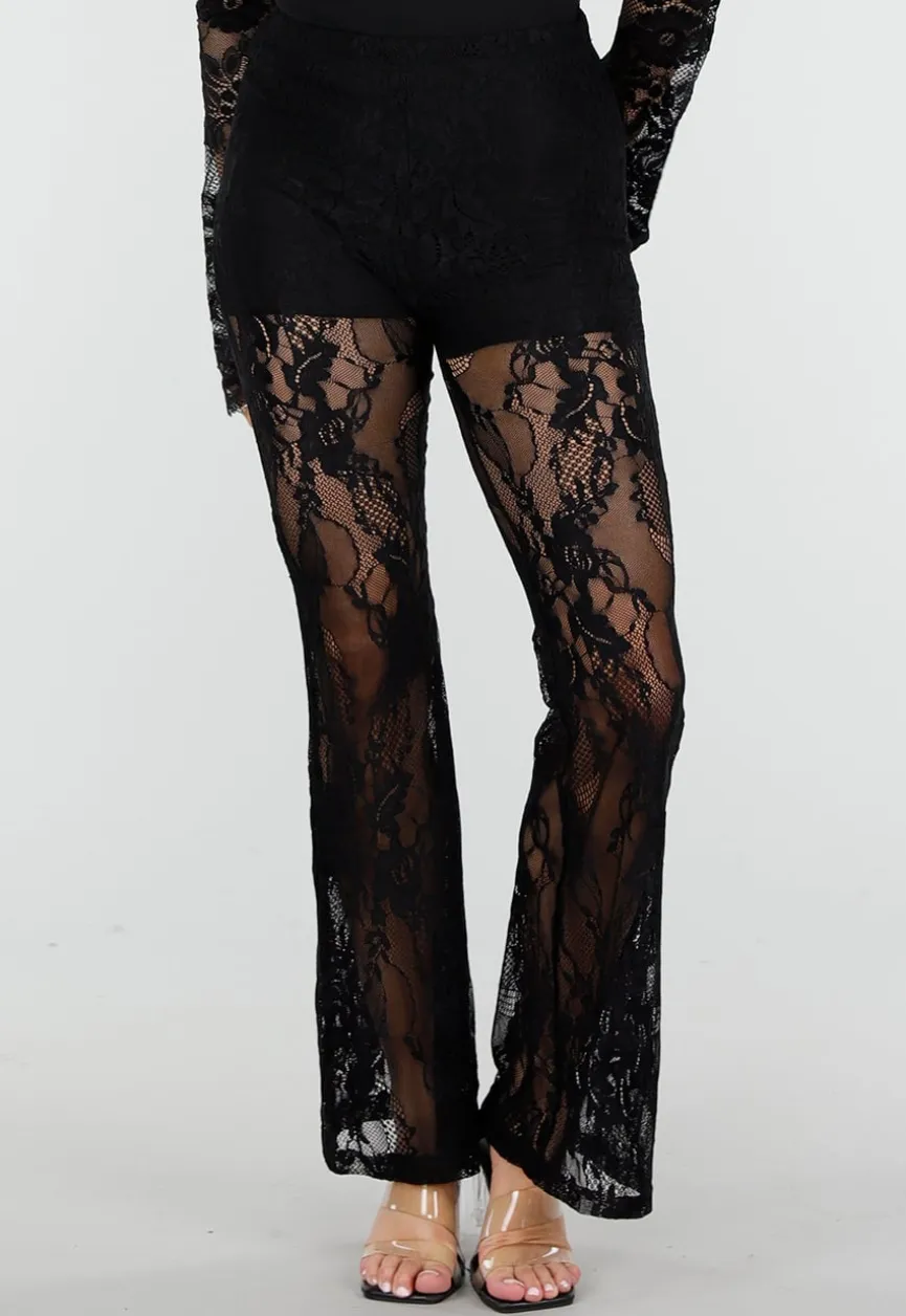 Petite Zwarte Kant Flared Broek met Stretch en Binnenbroekje