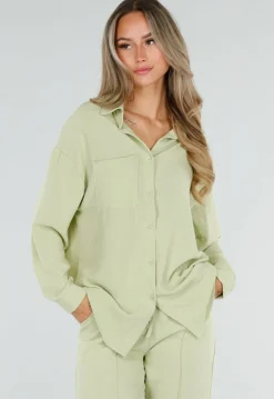 Pistache Blouse met Kraag, Knoopsluiting en Lange Mouwen