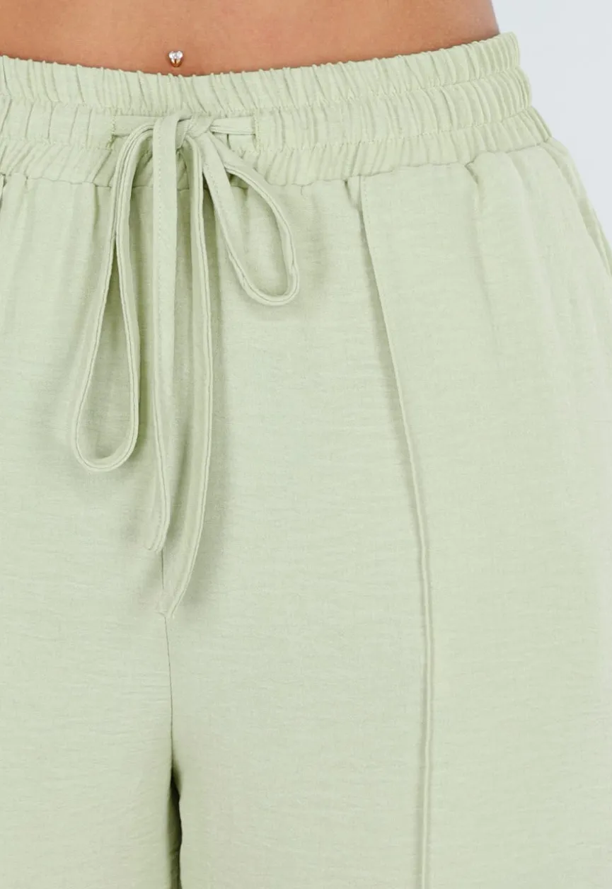 Pistache Wide Leg Broek met Elastische Taille en Strikkoord