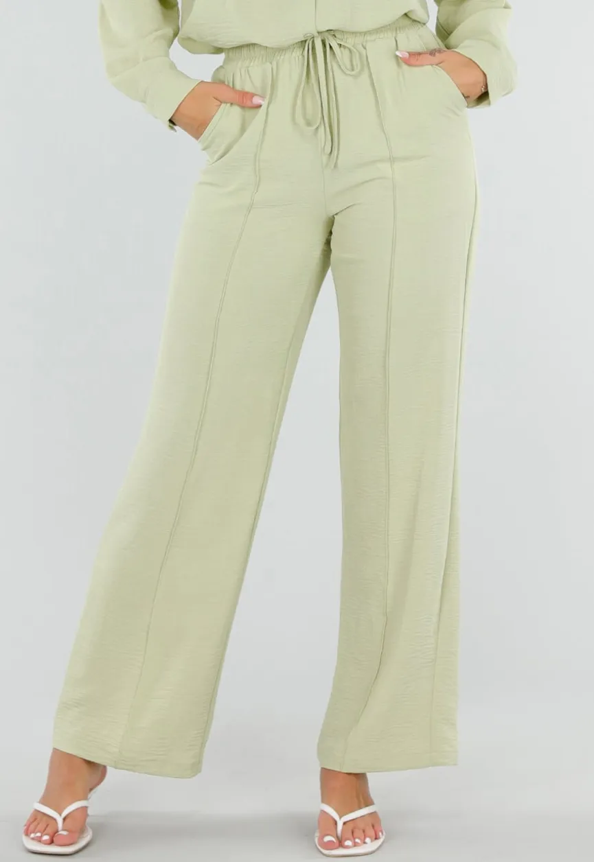 Pistache Wide Leg Broek met Elastische Taille en Strikkoord