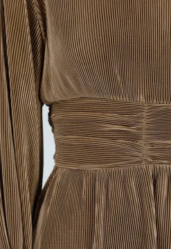 Plissé Jurk in Brons met Ruched Taille en Wijde Mouwen