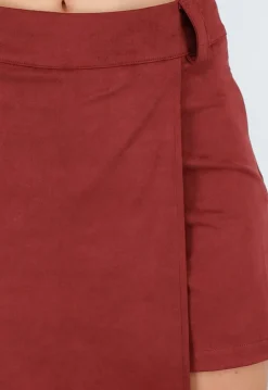 Rode Asymmetrische Skort met Stretch en Suède Look