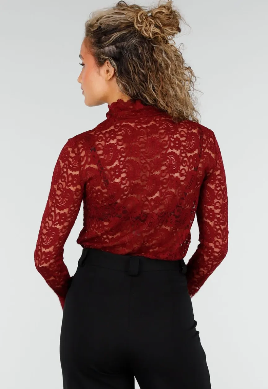 Rode Kanten Top met Lange Mouwen en Hoge Hals