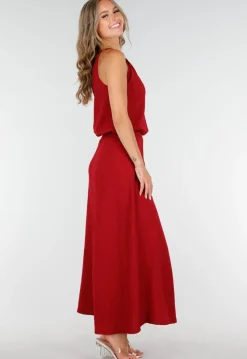 Rode Maxi Set met Hooggesloten Top en Stretch