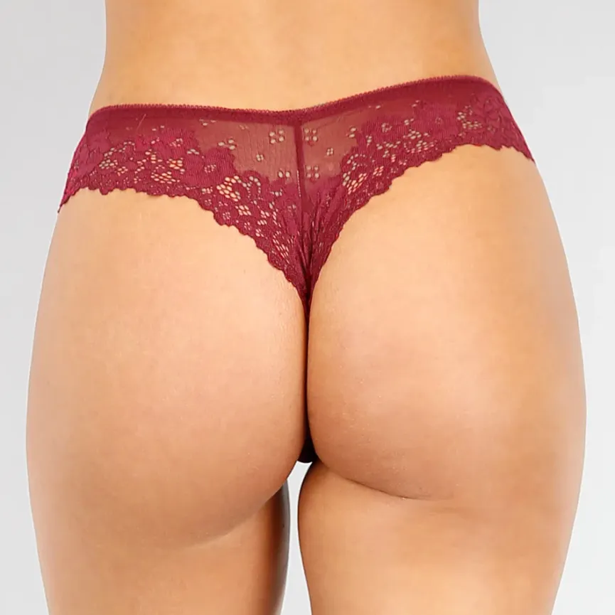 Rode Mesh String met Kanten Details