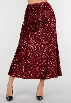 Rode Midi Rok met All Over Pailletten en Subtiele Uitlopende Zoom