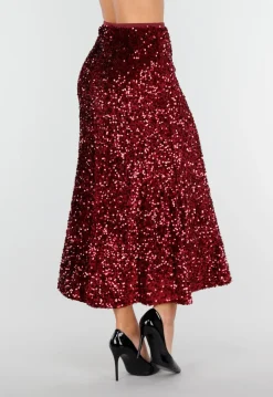 Rode Midi Rok met All Over Pailletten en Subtiele Uitlopende Zoom