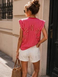 Roze Gestreepte Top met Schoudervullingen en Mommy Opdruk
