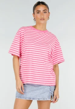 Roze Gestreept T-shirt met Korte Mouwen en Ronde Hals