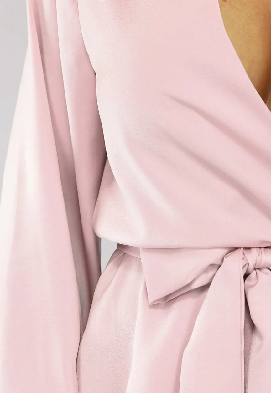 Satin Blouse met Tailleband in Babyroze