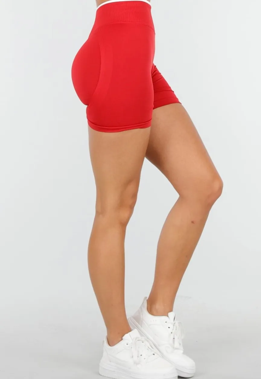 Sportieve Shorts in Rood met Witte Tailleband