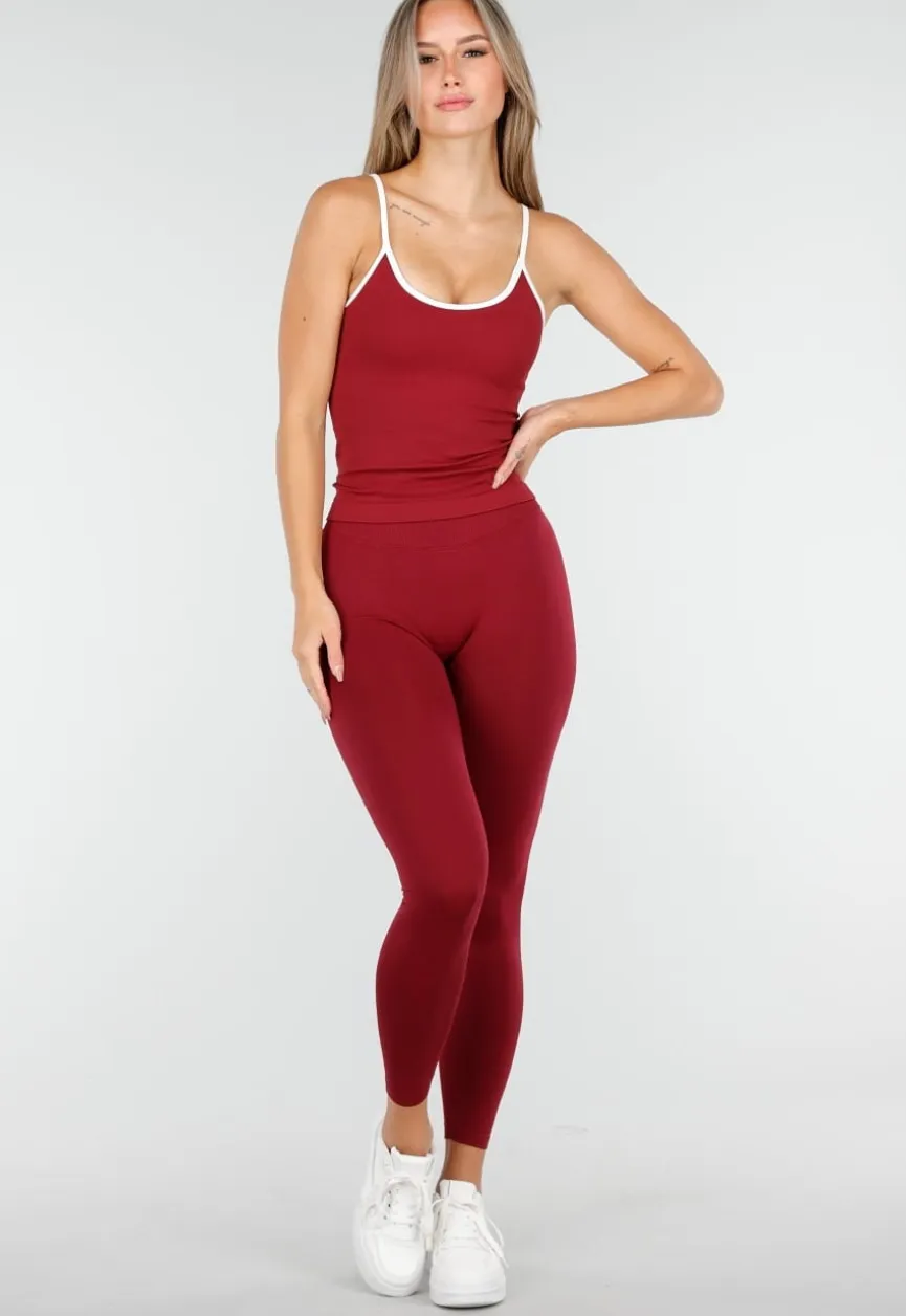 Sportieve Top in Bordeaux met Witte Randen