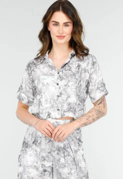 Stijlvolle Set in Zwart-Wit Print met Oversized Blouse en Lange Straight Leg Broek