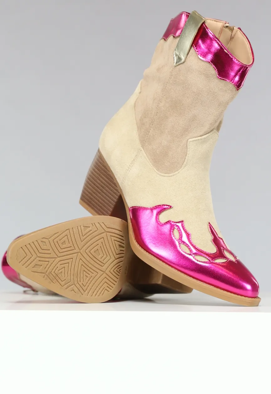 Suèdelook Laarsjes met Roze Metallic details