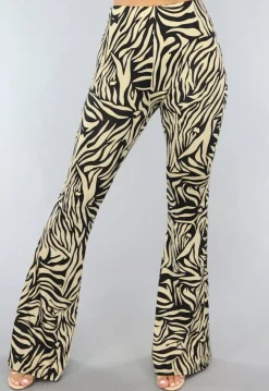 Tall Elastische Beige Zebra Broek met Wijduitlopende Pijpen