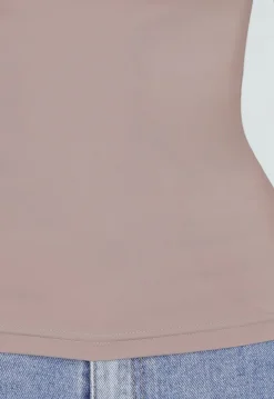 Taupe Basic T-Shirt met Korte Mouwen en Ronde Hals