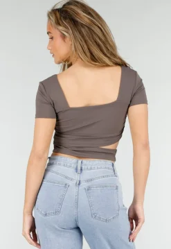 Taupe Cropped Sport Top met Korte Mouwen en Wrap Detail