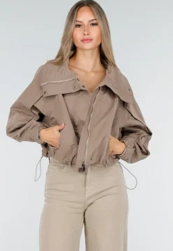 Taupekleurig Cropped Jack met Brede Overslagsluiting