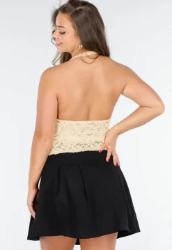 Vanillekleurige Kanten Halter Crop Top met Diepe V-Hals