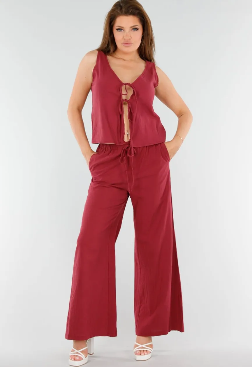Wijnrode Linnenlook 2-Piece met Strikdetail en Wijde Pijpen