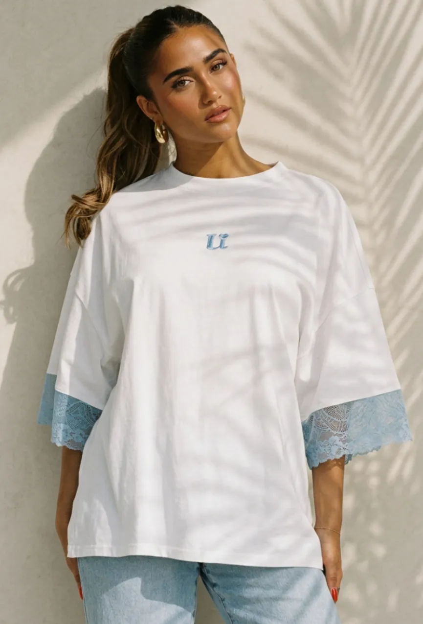 Wit Oversized T-Shirt met Blauw Kant