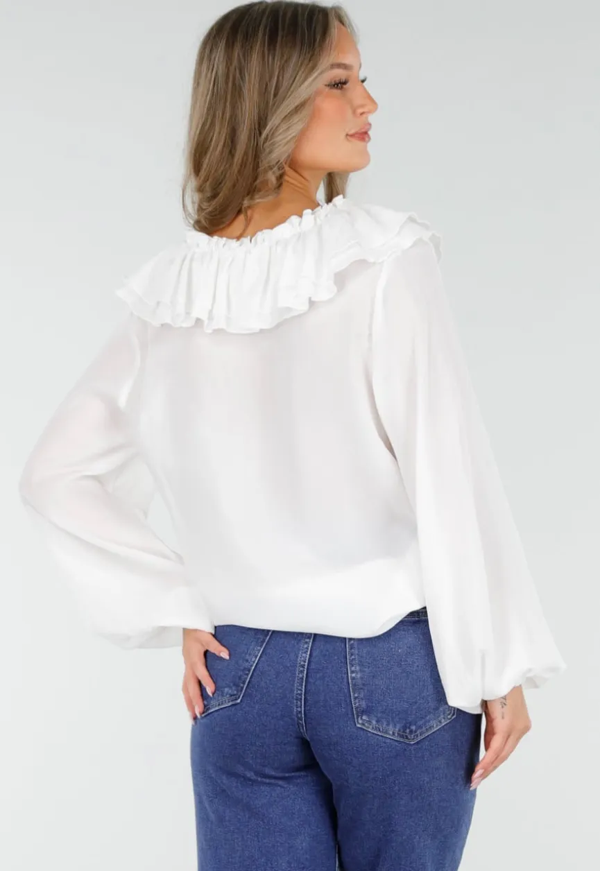 Witte Blouse met Ruches en Vetersluiting bij de Hals