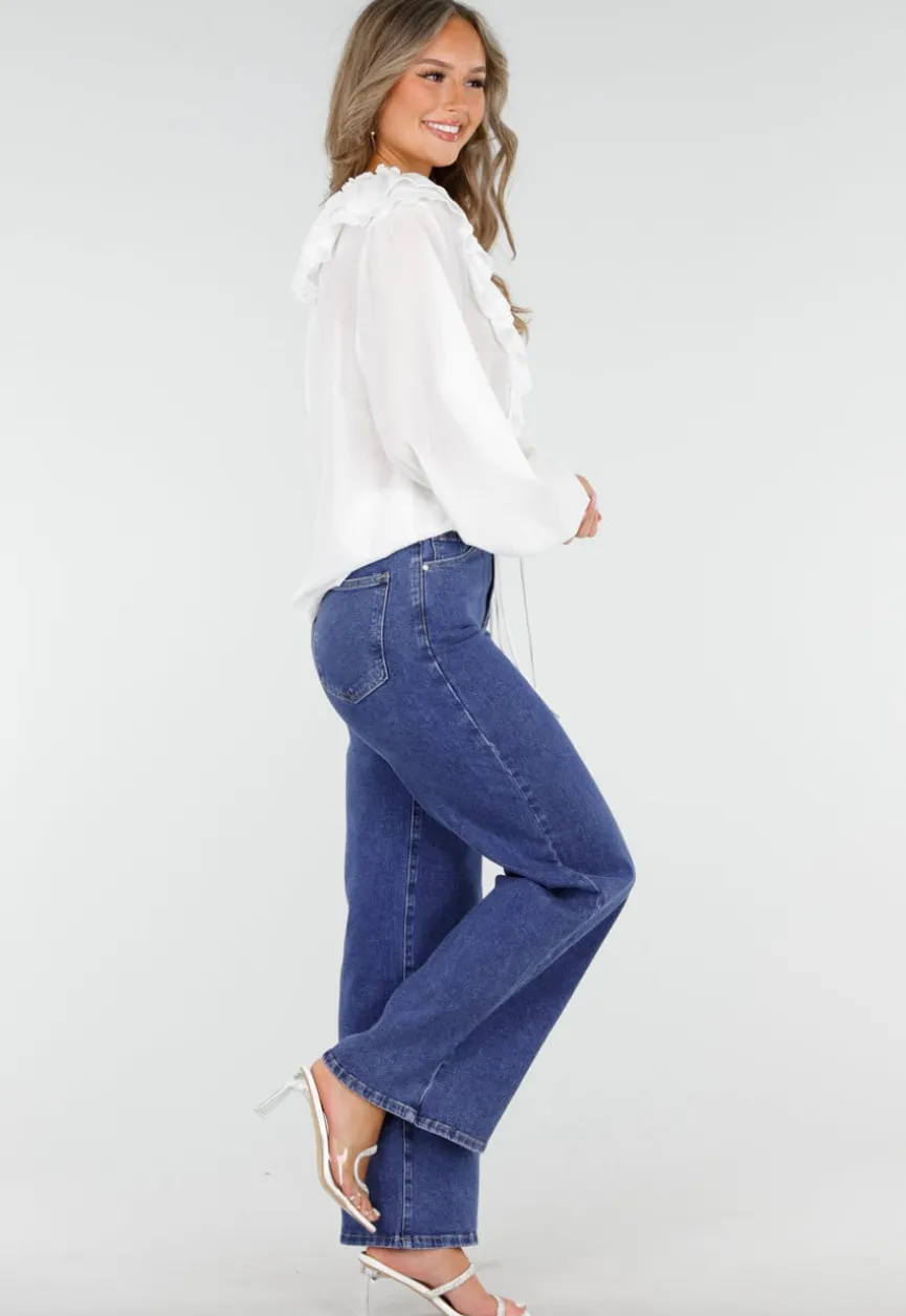 Witte Blouse met Ruches en Vetersluiting bij de Hals