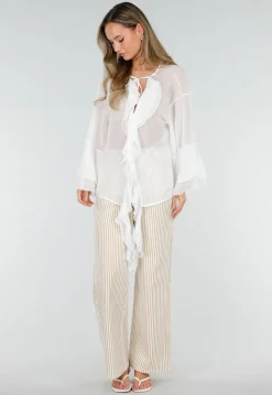 Witte Chiffon Blouse met Ruches en Knoopsluiting